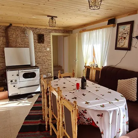 зора * Чепеларе